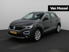 Volkswagen T-Roc - 1.5 TSI Sport | Digital Cockpit PRO | Apple Carplay | Climatronic (Automatische Airco) | L