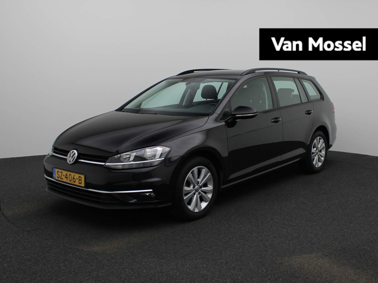 Volkswagen Golf Variant - 1.0 TSI Comfortline 110 PK | Apple Carplay | Parkeersensoren | Navigatie | Climate Control - AutoWereld.nl