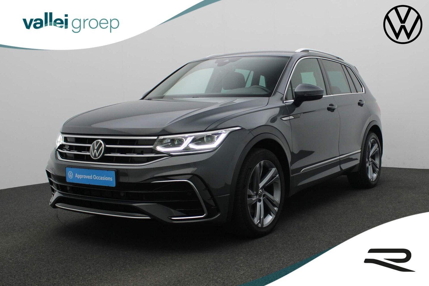 Volkswagen Tiguan - 1.5 TSI 150PK DSG R-Line Business+ | IQ Light | Keyless | Navi | 19 inch | ACC - AutoWereld.nl