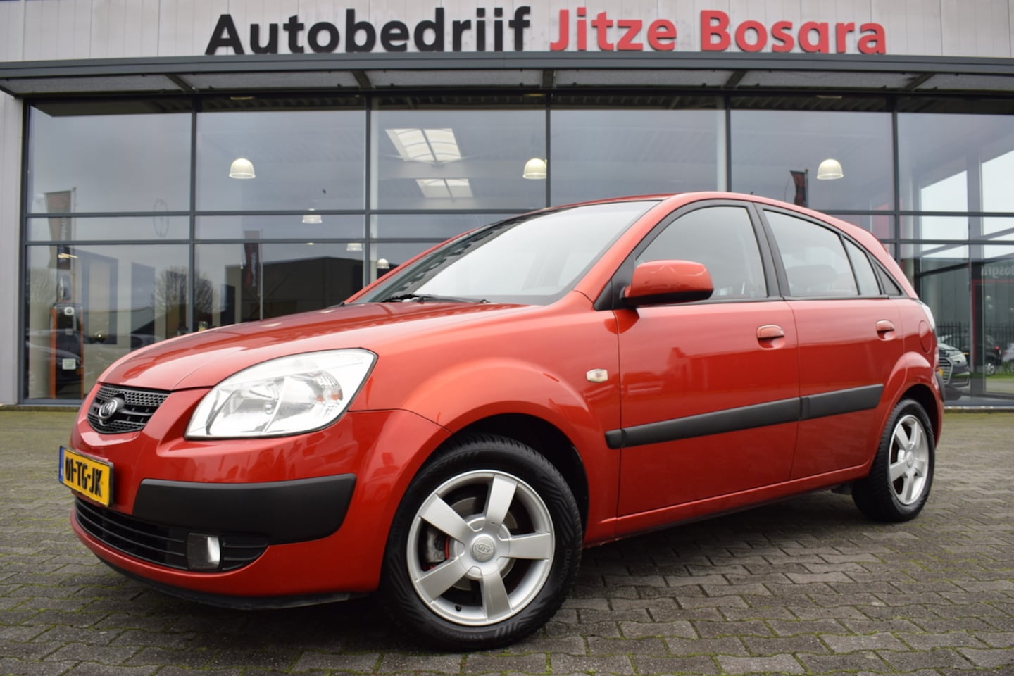 Kia Rio - 1.6 CVVT 5Drs X-treme ECC | Pioneer Audio | Trekhaak | 15 Inch LMV | Isofix - AutoWereld.nl