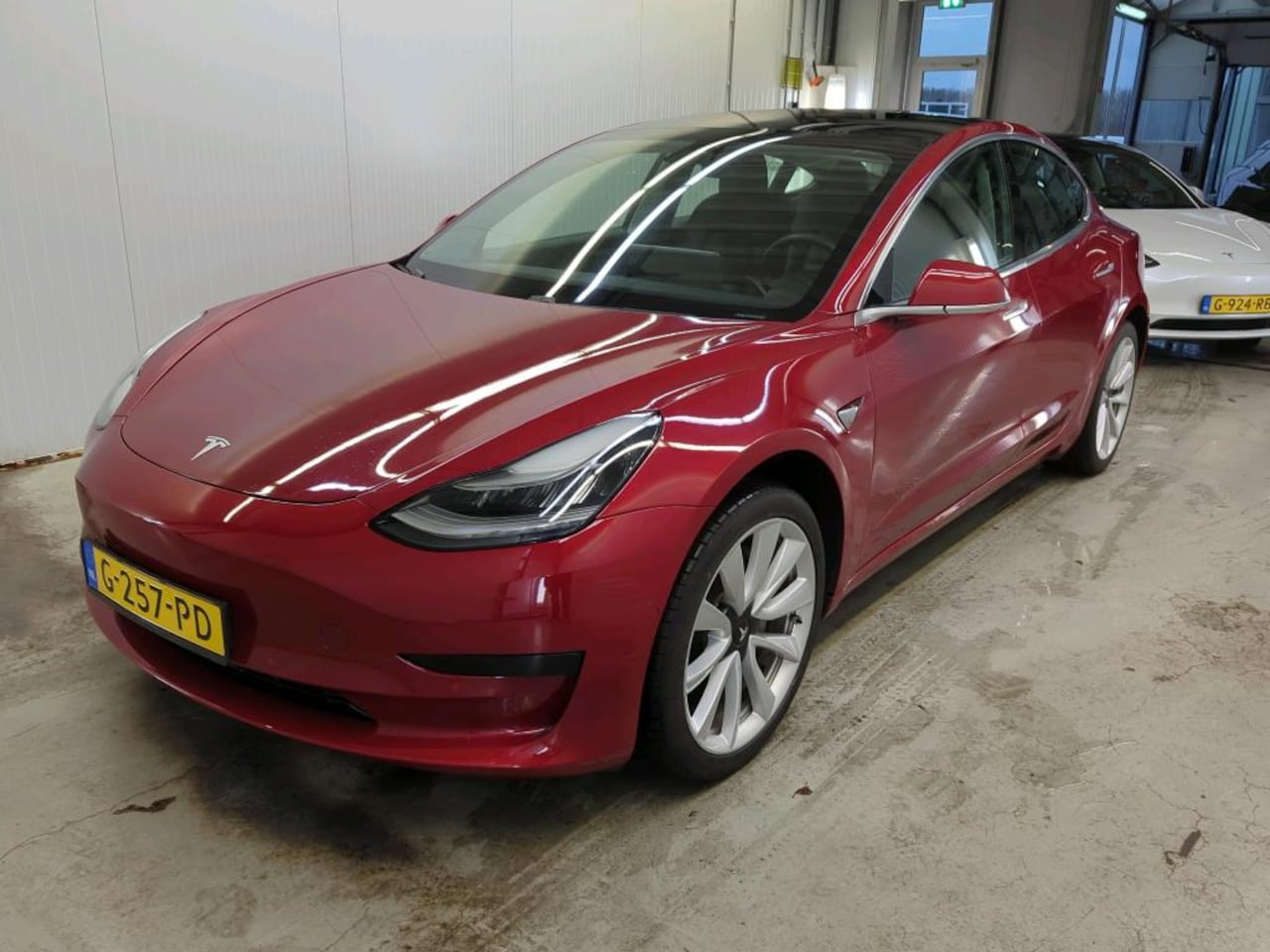 Tesla Model 3 - Standard RWD Plus [ AUTOPILOT+60 kWh+PREMIUM AUDIO ] - AutoWereld.nl