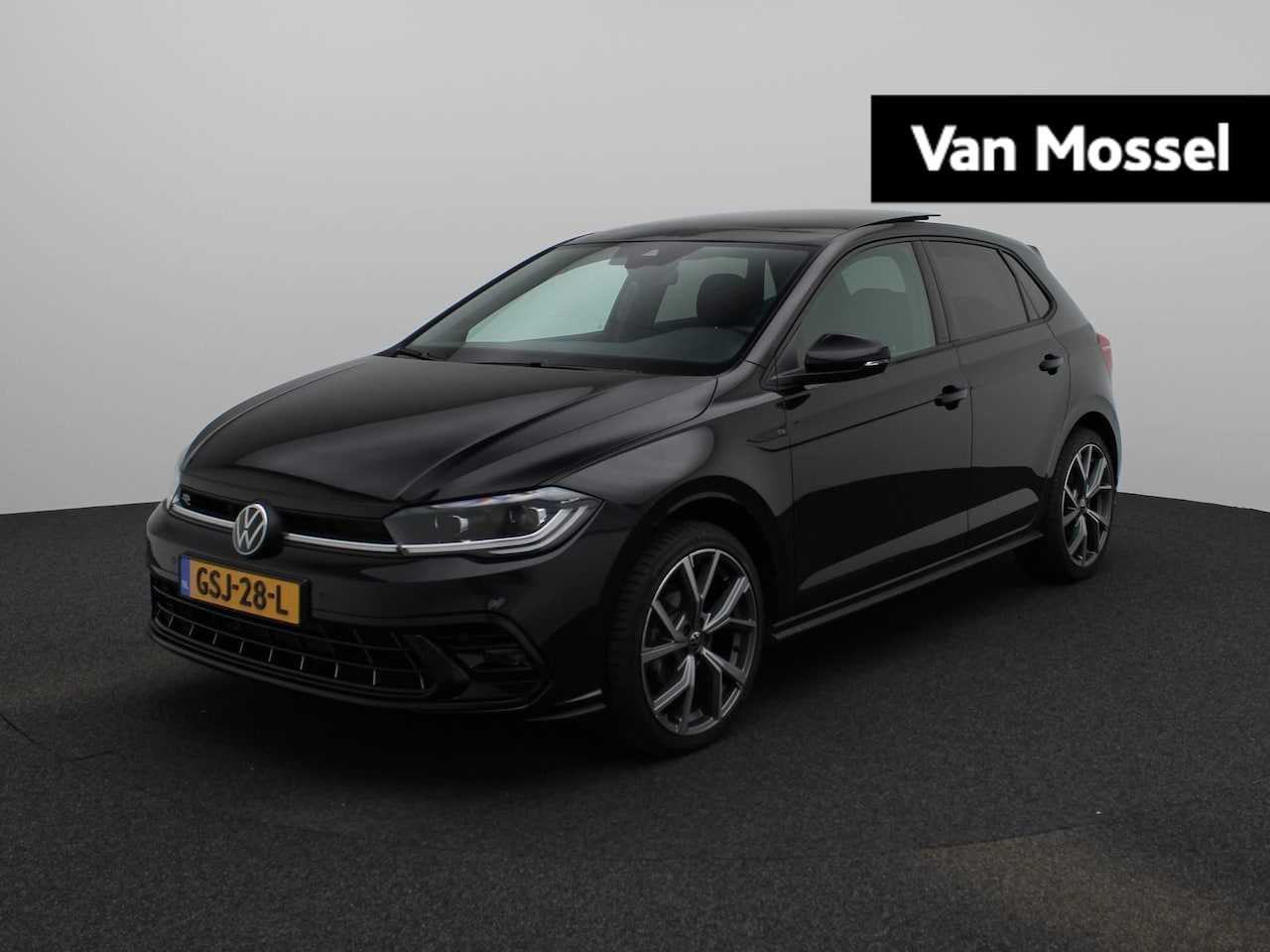 Volkswagen Polo - 1.0 TSI R-Line Panoramisch schuif-, kanteldak, elektrisch bedienbaar | Koplampverlichting - AutoWereld.nl