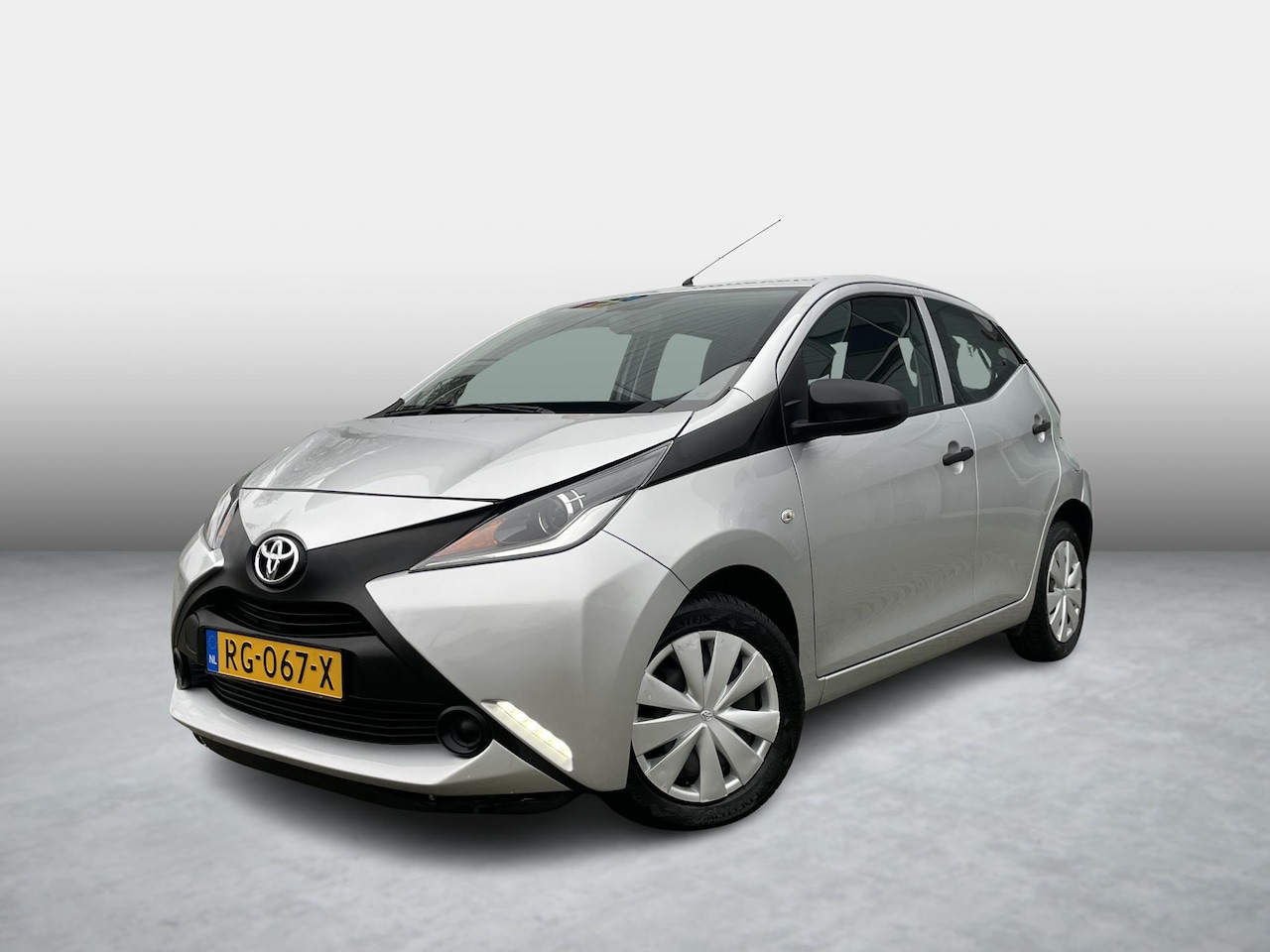 Toyota Aygo - 1.0 VVT-i x-fun 1.0 VVT-i x-fun - AutoWereld.nl