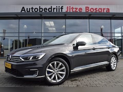 Volkswagen Passat - 1.4 TSi Automaat GTE Highline LED | Leder/Alcantara | Full Map Navi | Adap. Cruise | Telef