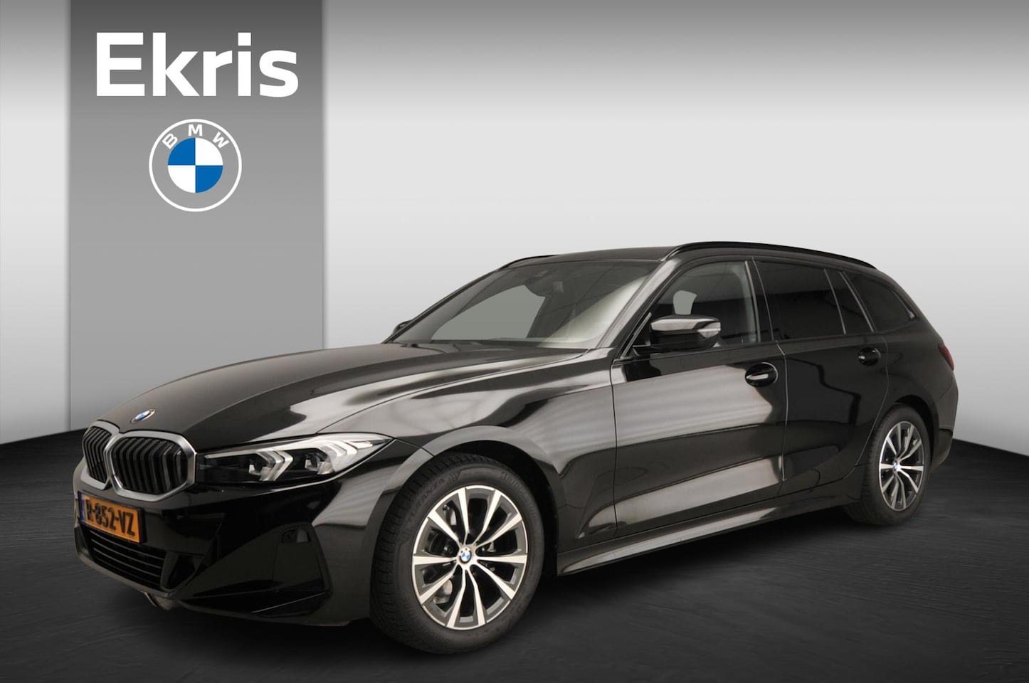 BMW 3-serie Touring - 318i LED | Leder | Navigatie | Sportstoelen | Keyles go | DAB | Hifi speakers | Alu 17 inc - AutoWereld.nl