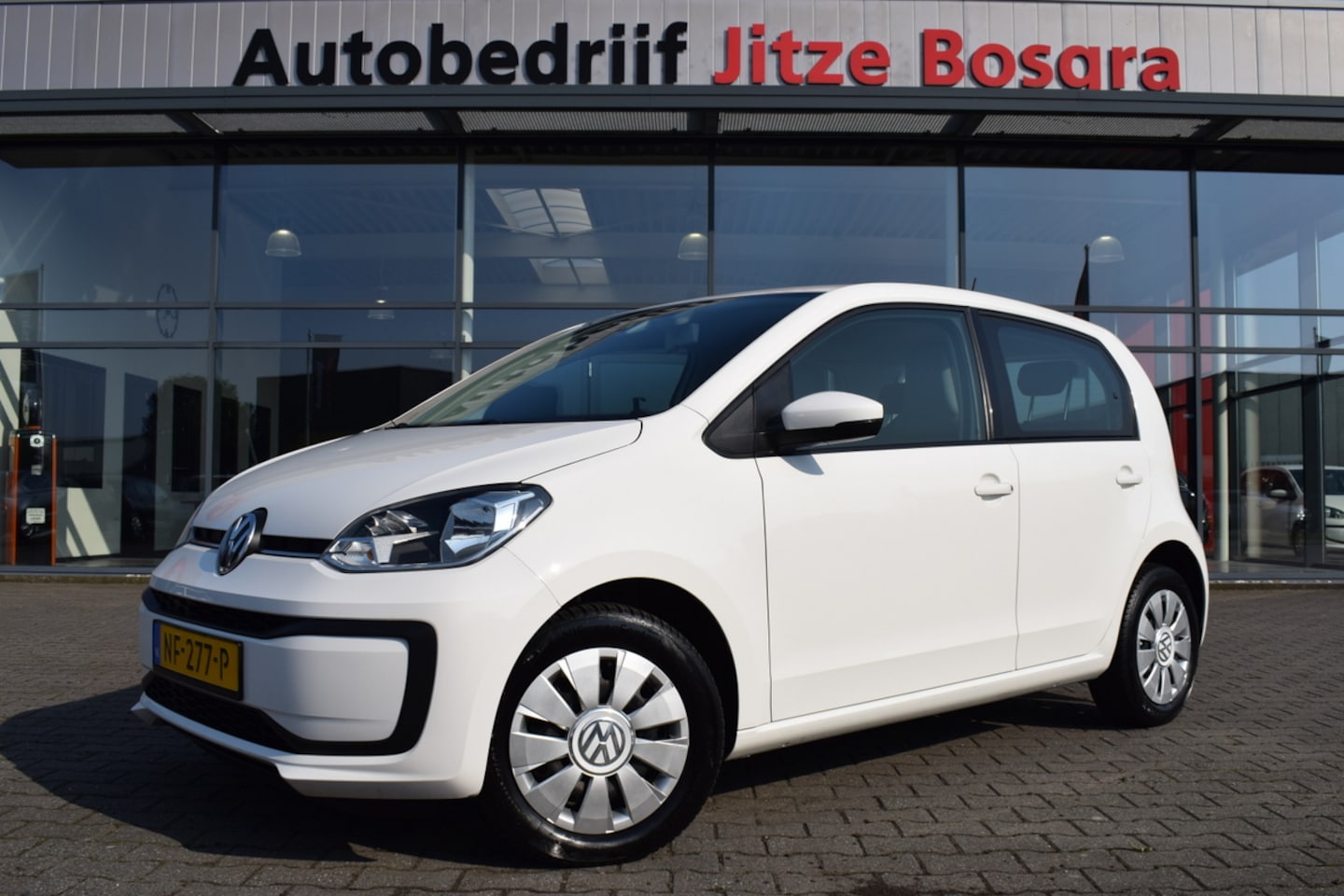 Volkswagen Up! - 1.0 BMT 5Drs Move Up! Airco | Telefonie | Org. Audio | Isofix | Dealer - AutoWereld.nl