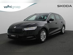 Skoda Octavia Combi - 1.0 e-TSI 110PK DSG Sport Business | Trekhaak | Parkeersensoren voor/achter | Navi | ACC |