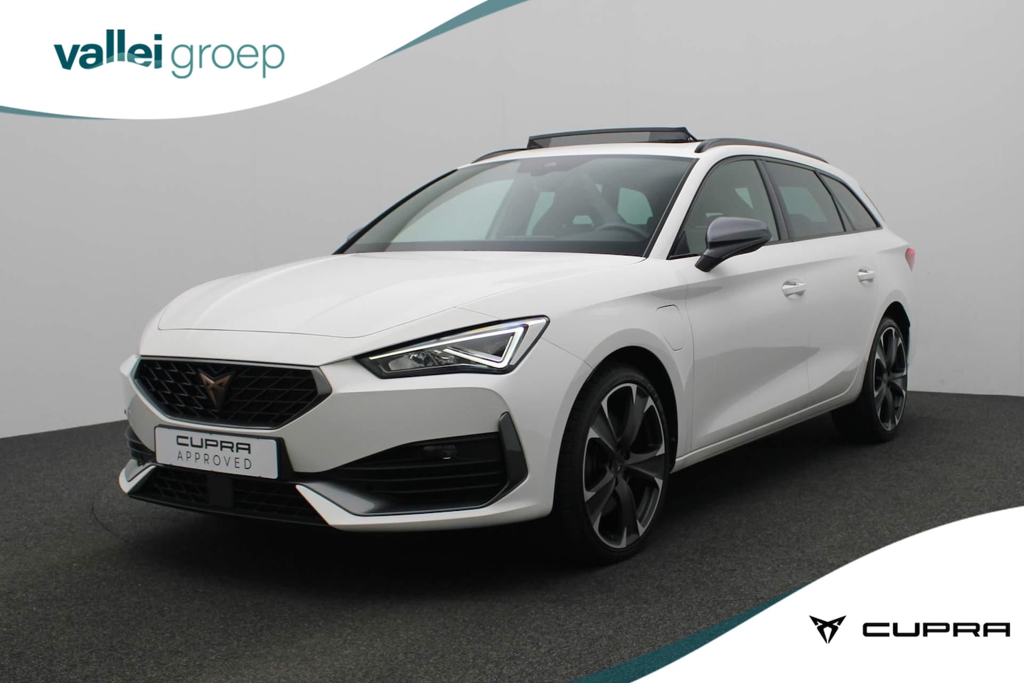 CUPRA Leon Sportstourer - 1.4 245PK DSG e-Hybrid VZ Business | Pano | Adaptief onderstel | Keyless | 19 inch | Navi - AutoWereld.nl