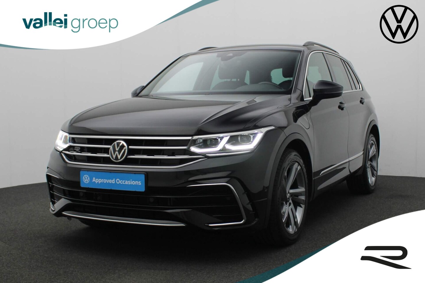 Volkswagen Tiguan - 1.4 TSI eHybrid 245PK DSG R-Line Business+ | LED | Camera | Trekhaak | ACC | Park Assist | - AutoWereld.nl