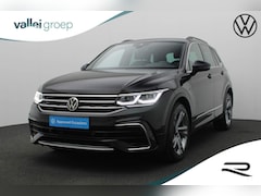 Volkswagen Tiguan - 1.4 TSI eHybrid 245PK DSG R-Line Business+ | LED | Camera | Trekhaak | ACC | Park Assist |