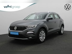 Volkswagen T-Roc - 1.5 TSI 150PK DSG Style - Origineel NL | Navi | Leer | Parkeersensoren voor/achter | ACC |