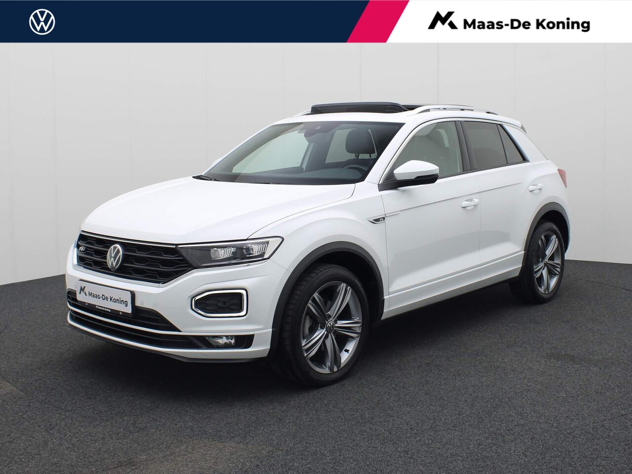 Volkswagen T-Roc - 1.5TSI/150PK Sport Business R line DSG · Panoramadak · Navigatie · Parkeersensoren + camer - AutoWereld.nl