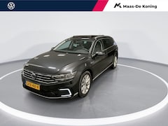 Volkswagen Passat Variant - 1.4 Tsi 218pk DSG PHEV GTE Business · ACC · Keyless · Panoramadak · 360 Camera · 17'' Inch