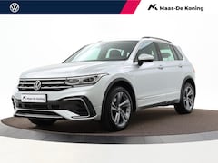 Volkswagen Tiguan - 1.4 Tsi 245pk DGS eHybrid R-Line Business+ | Elek. Achterklep | P-Sensoren | App-Connect |