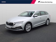 Skoda Octavia Combi - 1.5TSIe/150PK Style DSG · Navigatie · Parkeersensoren + Camera · Stoelverwarming · Garanti