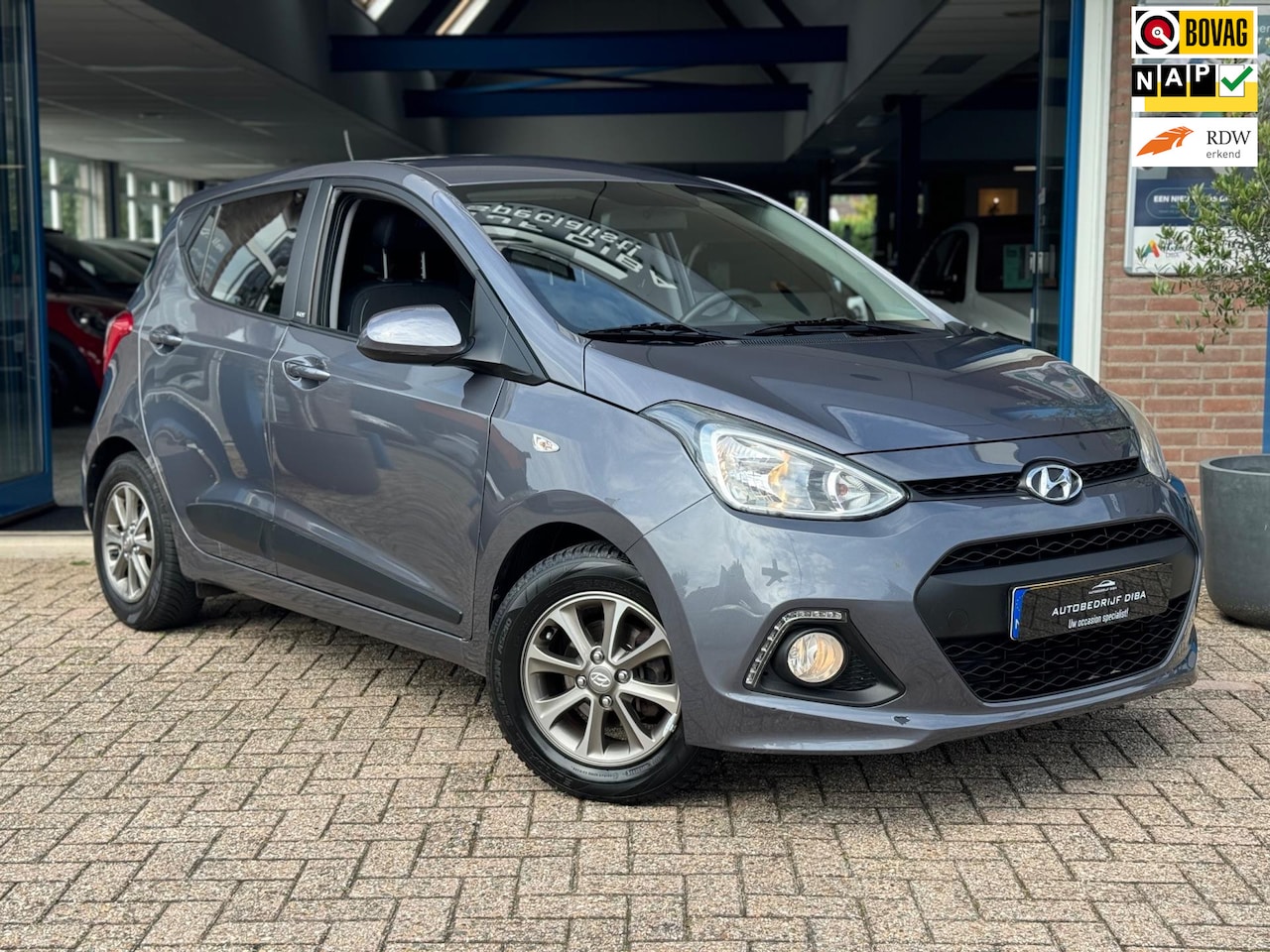 Hyundai i10 - 1.0i i-Motion Go! 2016 CLIMA Elektr APK NAP! - AutoWereld.nl