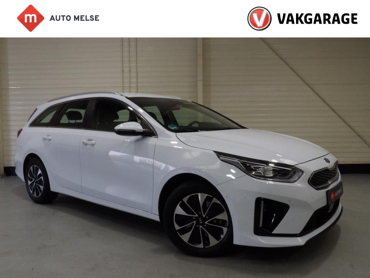 Kia Cee'd - Ceed 1.6 GDI PHEV 141pk DCT6 DynamicPlusLine - AutoWereld.nl