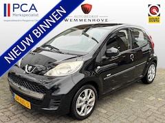 Peugeot 107 - 1.0-12V Millesim 200 Airco/5-Deurs/Lichtmetalen velgen