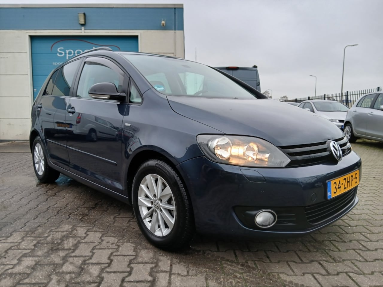 Volkswagen Golf Plus - 1.2 TSI 164.000km/Dealer onderhouden/Stoelverwarming - AutoWereld.nl