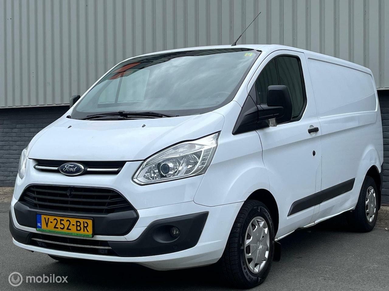 Ford Transit Custom - 270 2.0 TDCI L1H1 Trend|Airco|Cruise|APK - AutoWereld.nl