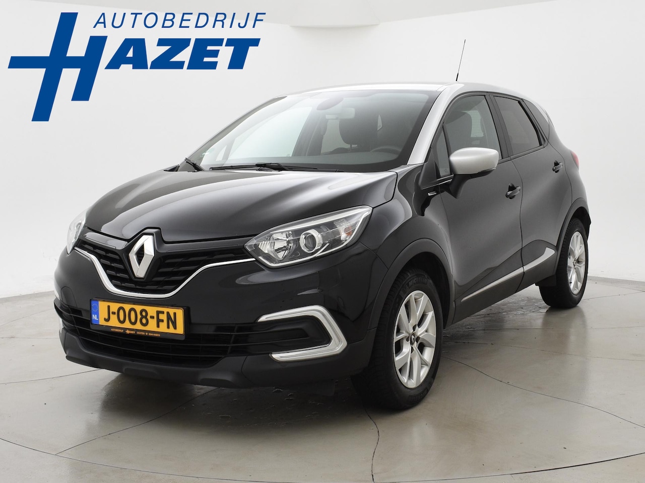 Renault Captur - 1.3 TCe 130 PK LIMITED + APPLE CARPLAY | TREKHAAK | DAB - AutoWereld.nl