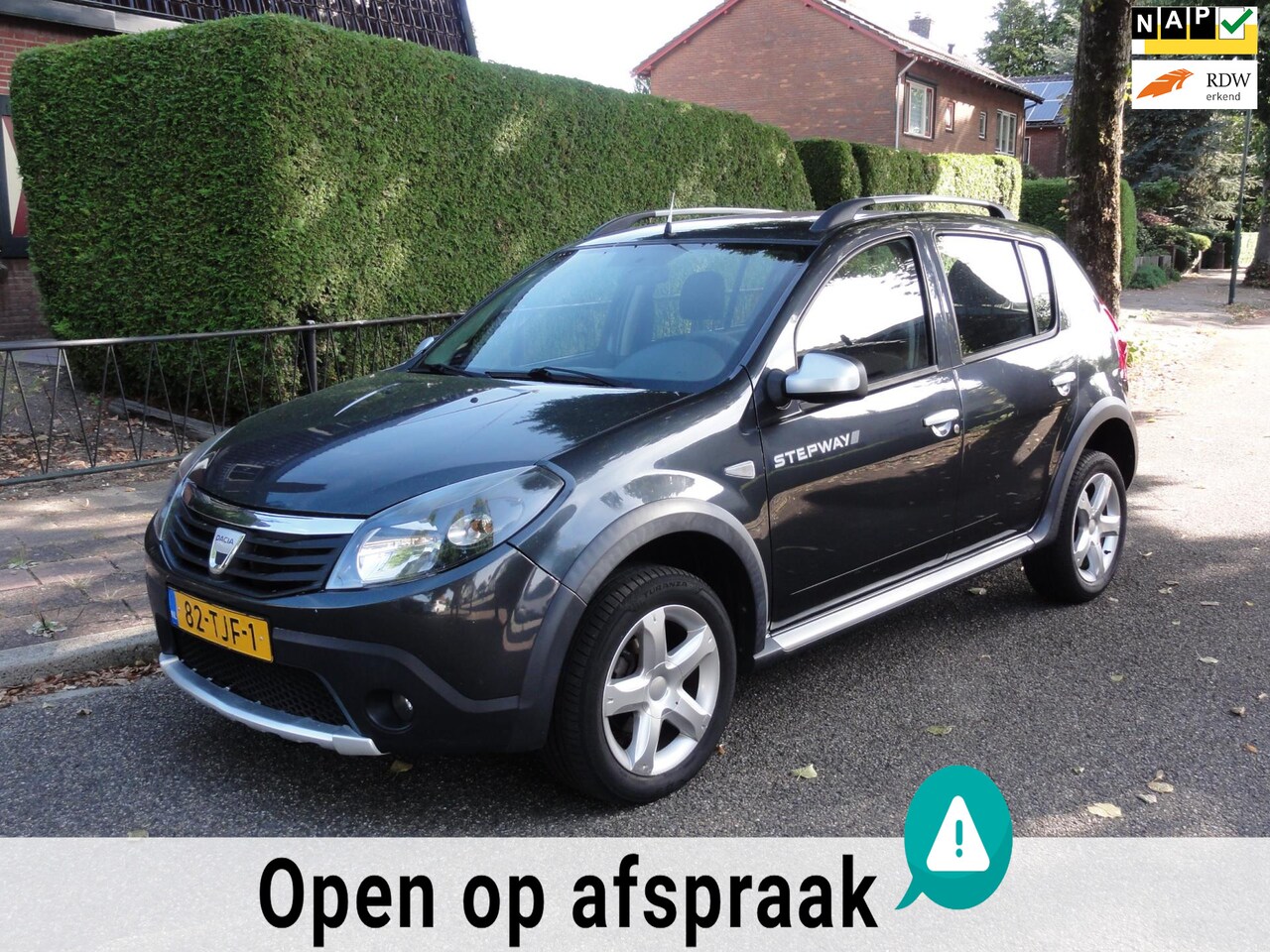 Dacia Sandero Stepway - 1.6 74.000 km N.A.P airco stuurbekrachtiging elektr ramen - AutoWereld.nl