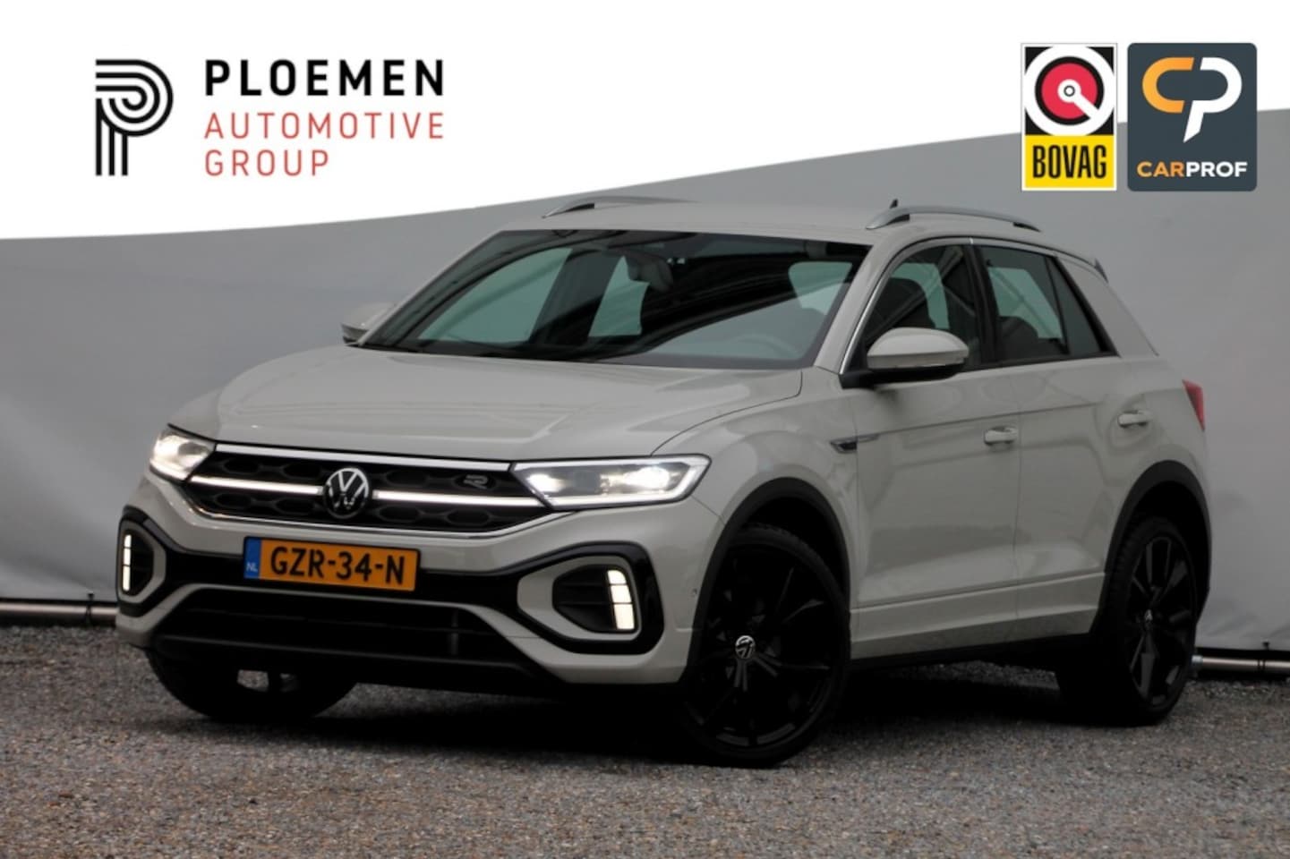 Volkswagen T-Roc - 1.5 TSI DSG R-Line - 150 pk **Navi / IQ Light / Side Assist - AutoWereld.nl