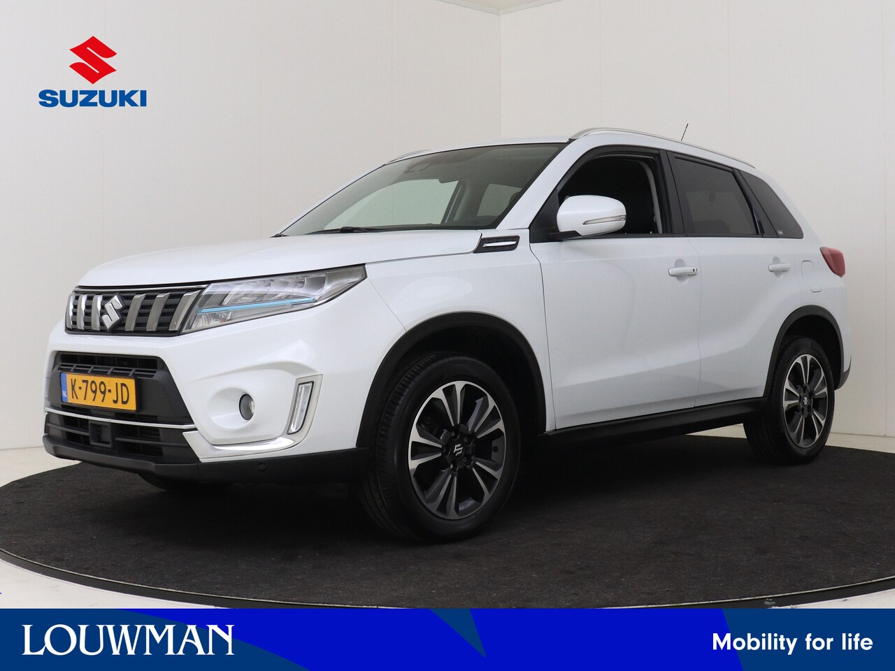 Suzuki Vitara - 1.4 Boosterjet Style Smart Hybrid I Navigatie I Climate Control I Cruise Control I Camera - AutoWereld.nl