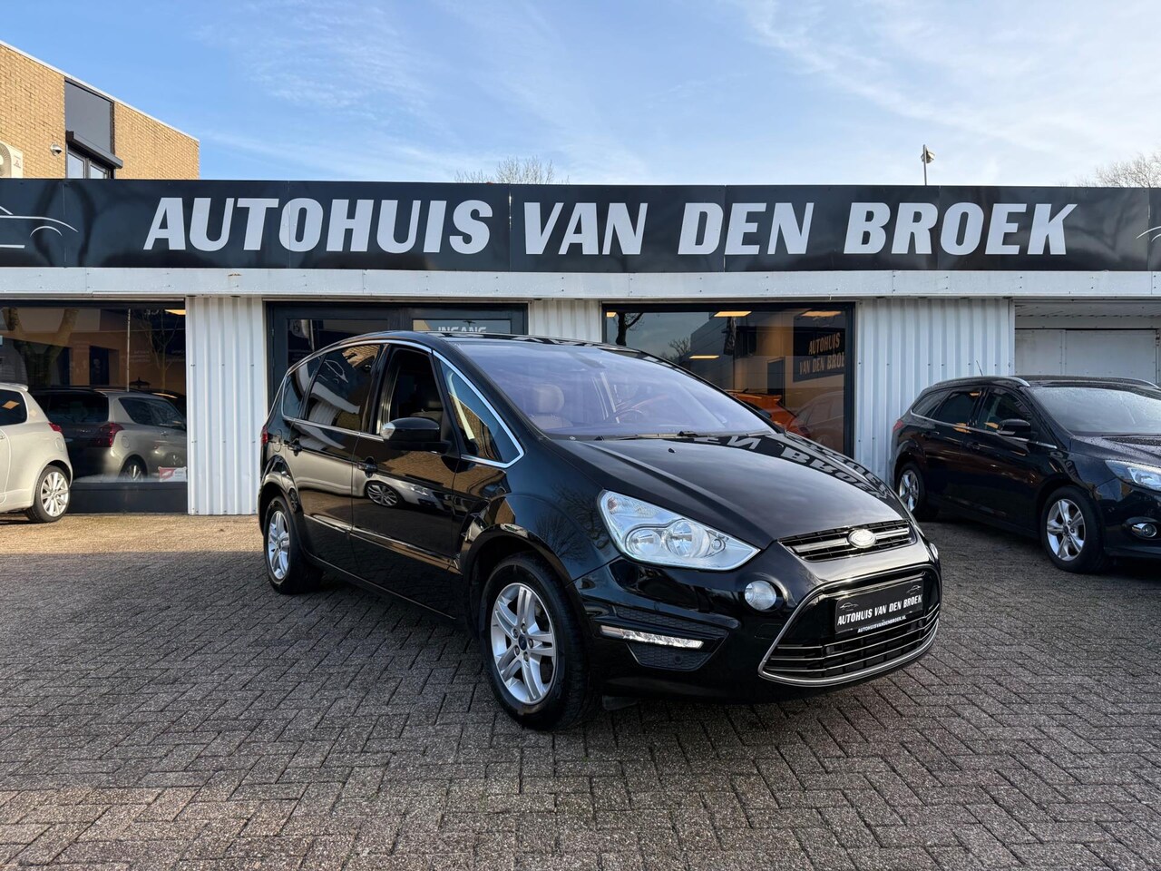 Ford S-Max - 1.6 EcoBoost Titanium Navi Cruise Climate Ctr Pdc Stoelverw Lmv Elek Pakket Nw Apk - AutoWereld.nl