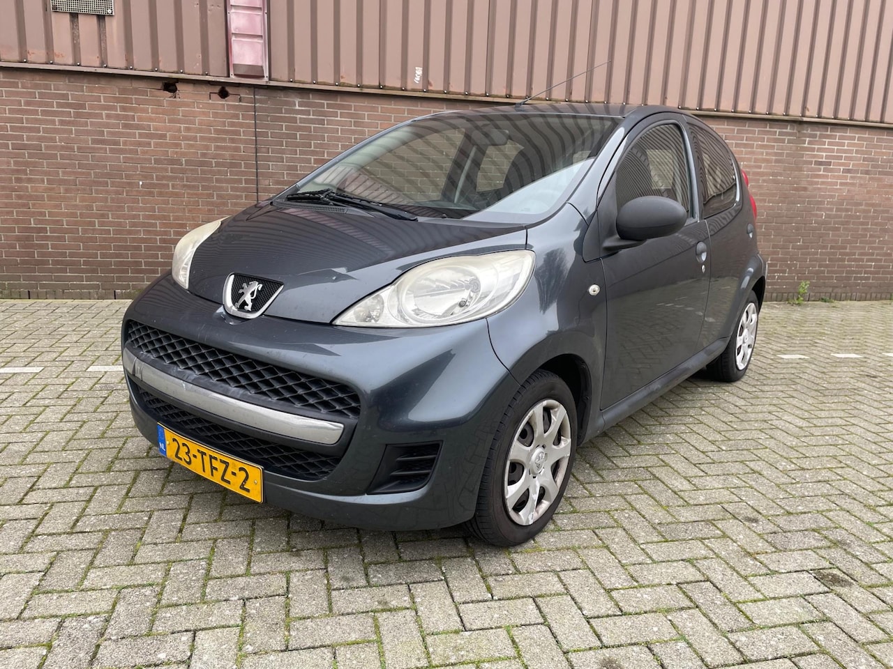 Peugeot 107 - 1.0-12V XR 5drs. Airco Nieuwe APK Stuurbekracht. - AutoWereld.nl