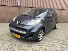 Peugeot 107 - 1.0-12V XR 5drs. Airco Nieuwe APK Stuurbekracht