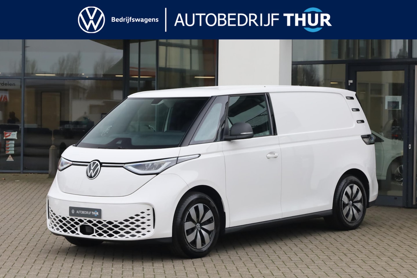 Volkswagen ID. Buzz Cargo - 77 kWh 204PK / 150kW, Draadloos Apple Carplay / Android Auto, wegklapbare trekhaak, stoelv - AutoWereld.nl