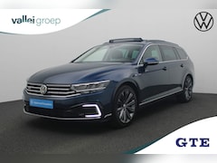 Volkswagen Passat Variant - 1.4 TSI 218PK DSG PHEV GTE Business | Pano | Adaptief onderstel | Navi Discover Pro | ACC