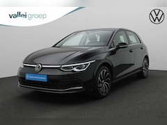 Volkswagen Golf - 1.4 204PK DSG eHybrid Style | IQ Light | Navi | ACC | Parkeersensoren voor/achter | 17 inc