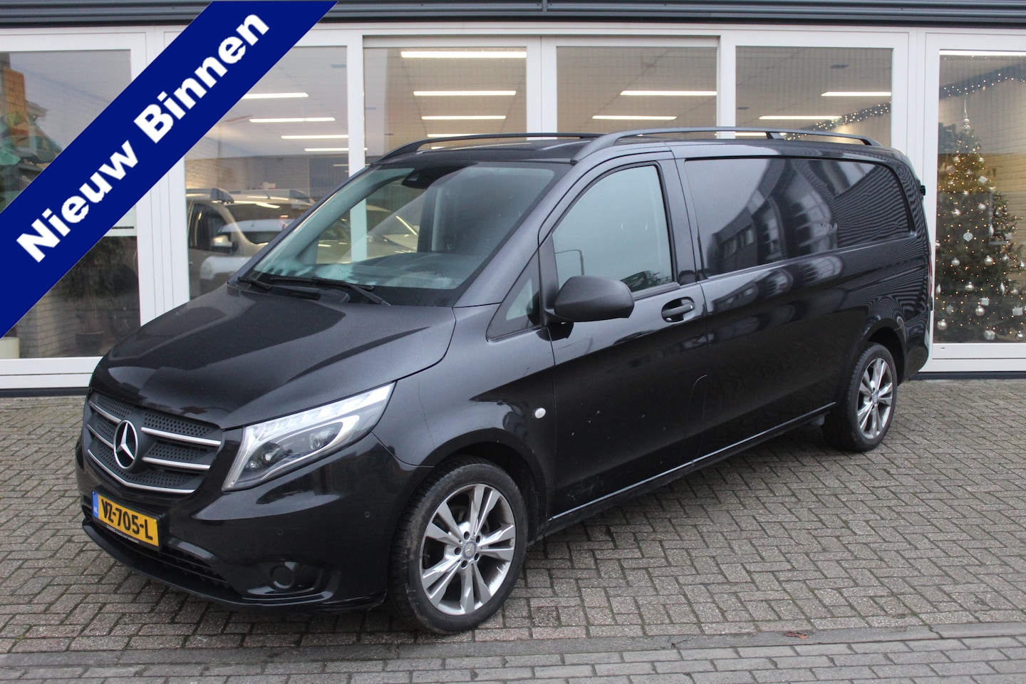 Mercedes-Benz Vito - 114 CDI Extra Lang Automaat, Cruise Control, Airco, Camera, Navigatie, Trekhaak, PDC V+A, - AutoWereld.nl