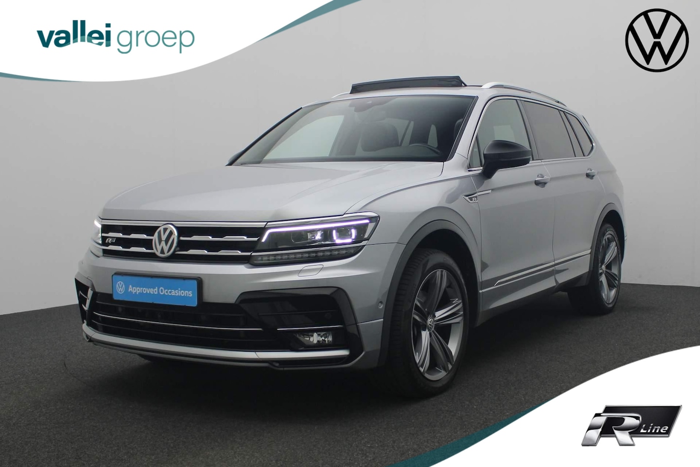 Volkswagen Tiguan Allspace - 1.5 TSI 150PK DSG Highline Business R / R-Line | Pano | Trekhaak | Leder | 360 camera | St - AutoWereld.nl