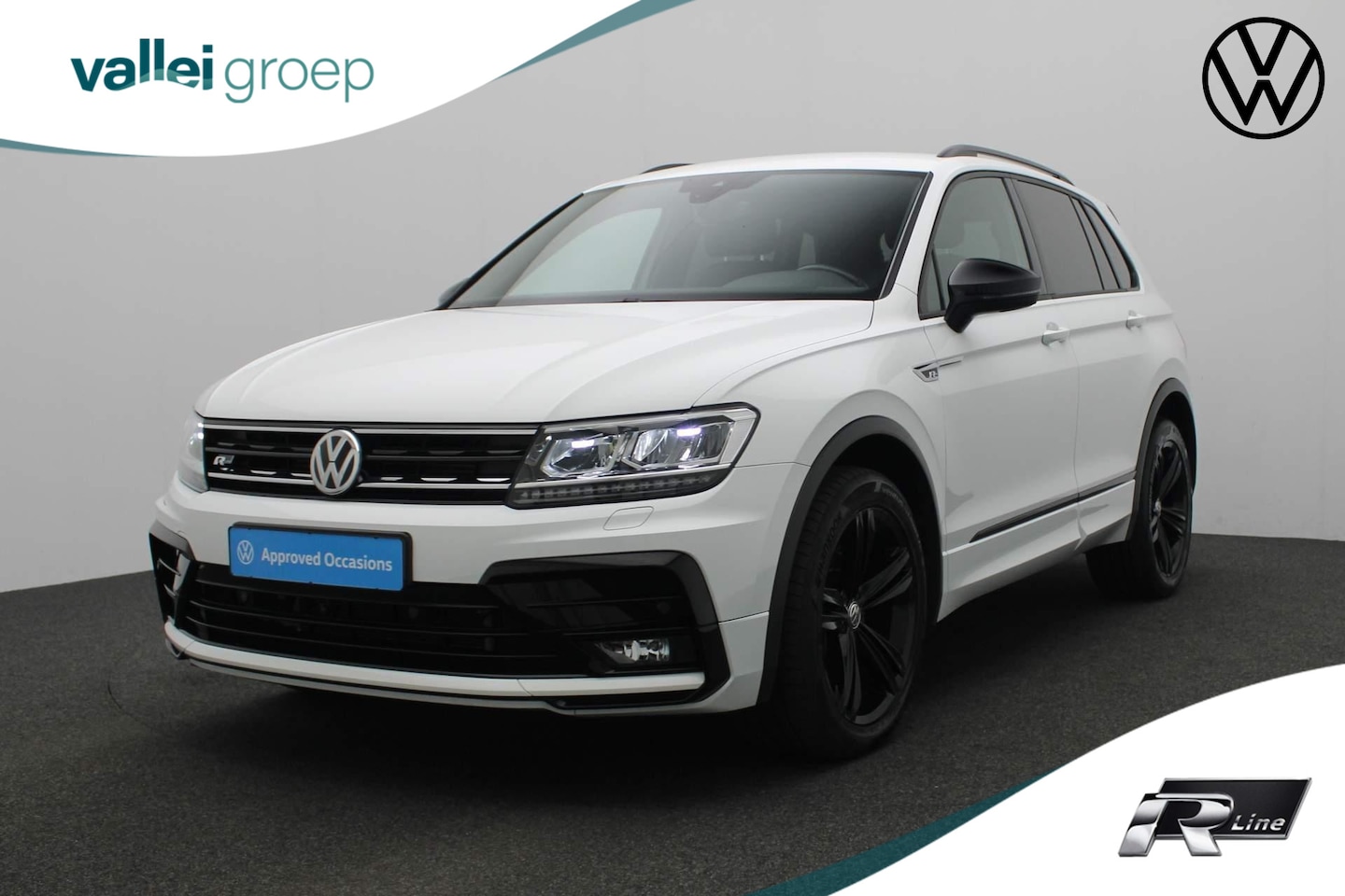 Volkswagen Tiguan - 2.0 TSI 190PK DSG 4Motion R-Line 360 Camera | LED | Trekhaak | Standkachel | ACC | 19 inch - AutoWereld.nl