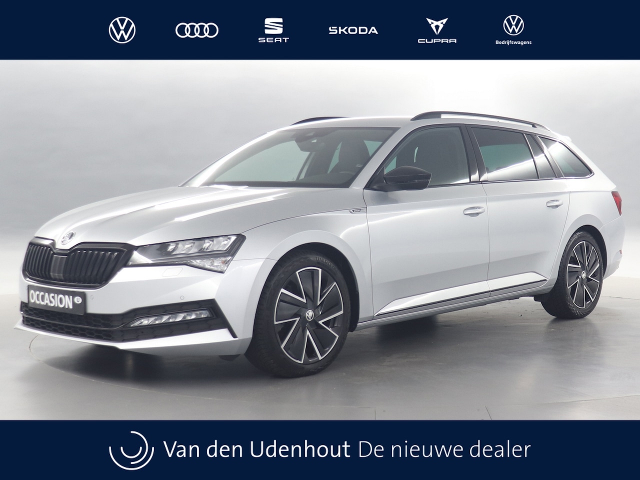 Skoda Superb Combi - 1.5 TSI 150pk Limited Sportline Business DSG / Navigatie / Stoelverwarming / Camera - AutoWereld.nl