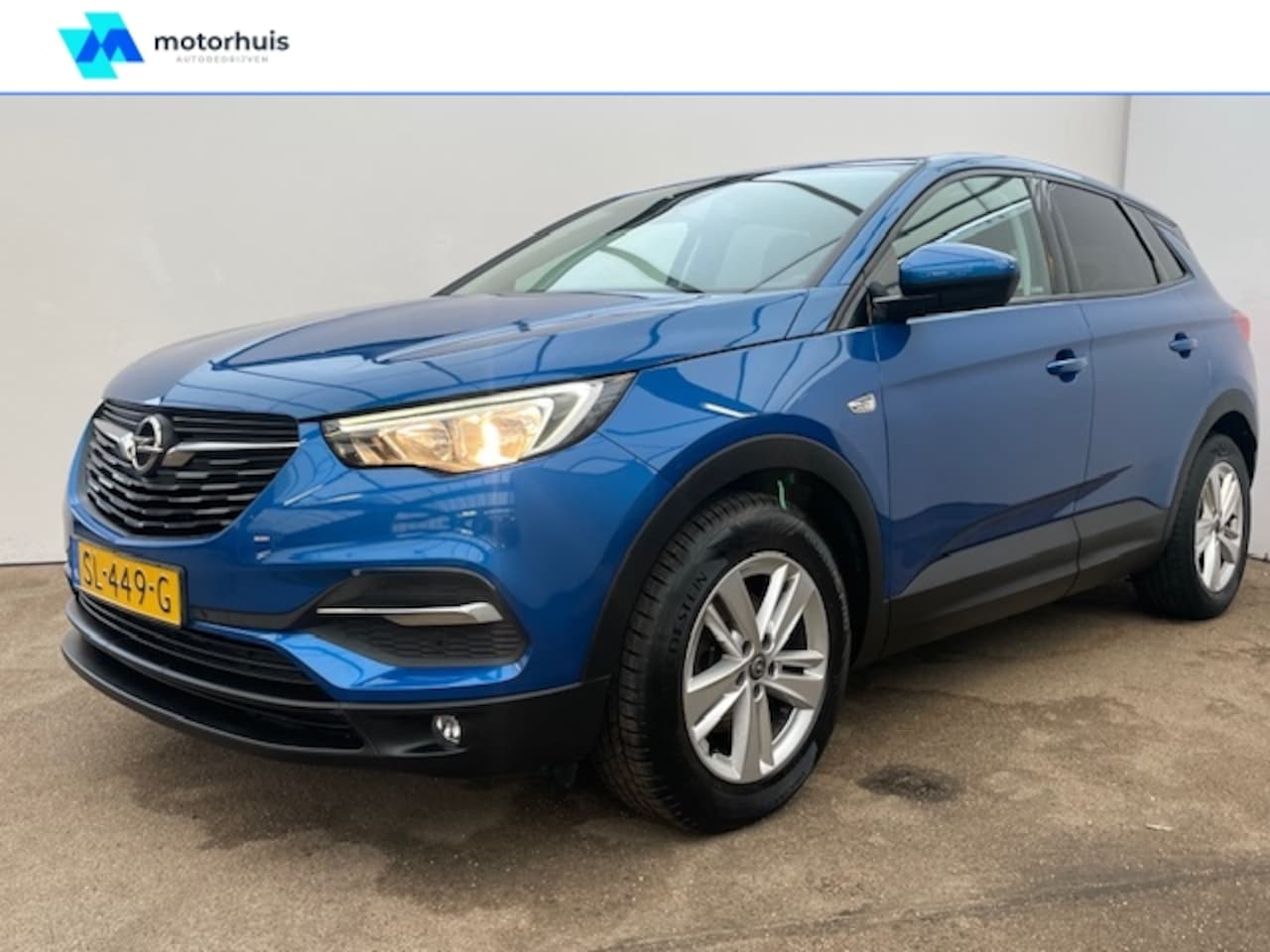 Opel Grandland X - 1.2 Turbo 130pk Online Edition / Navi / PDC / Trekhaak - AutoWereld.nl