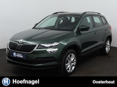 Skoda Karoq - 1.5 TSI ACT Business Edition Plus Stoelverwarming | Cruise Control | Parkeersensoren | Cli