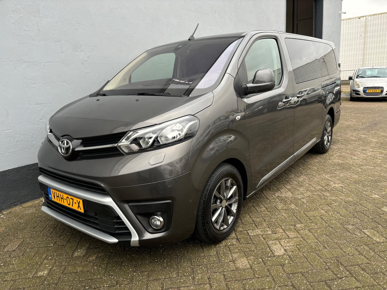 Toyota PROACE Long Worker - 2.0 D-4D Professional 2.0 D-4D Professional 177 PK - AutoWereld.nl