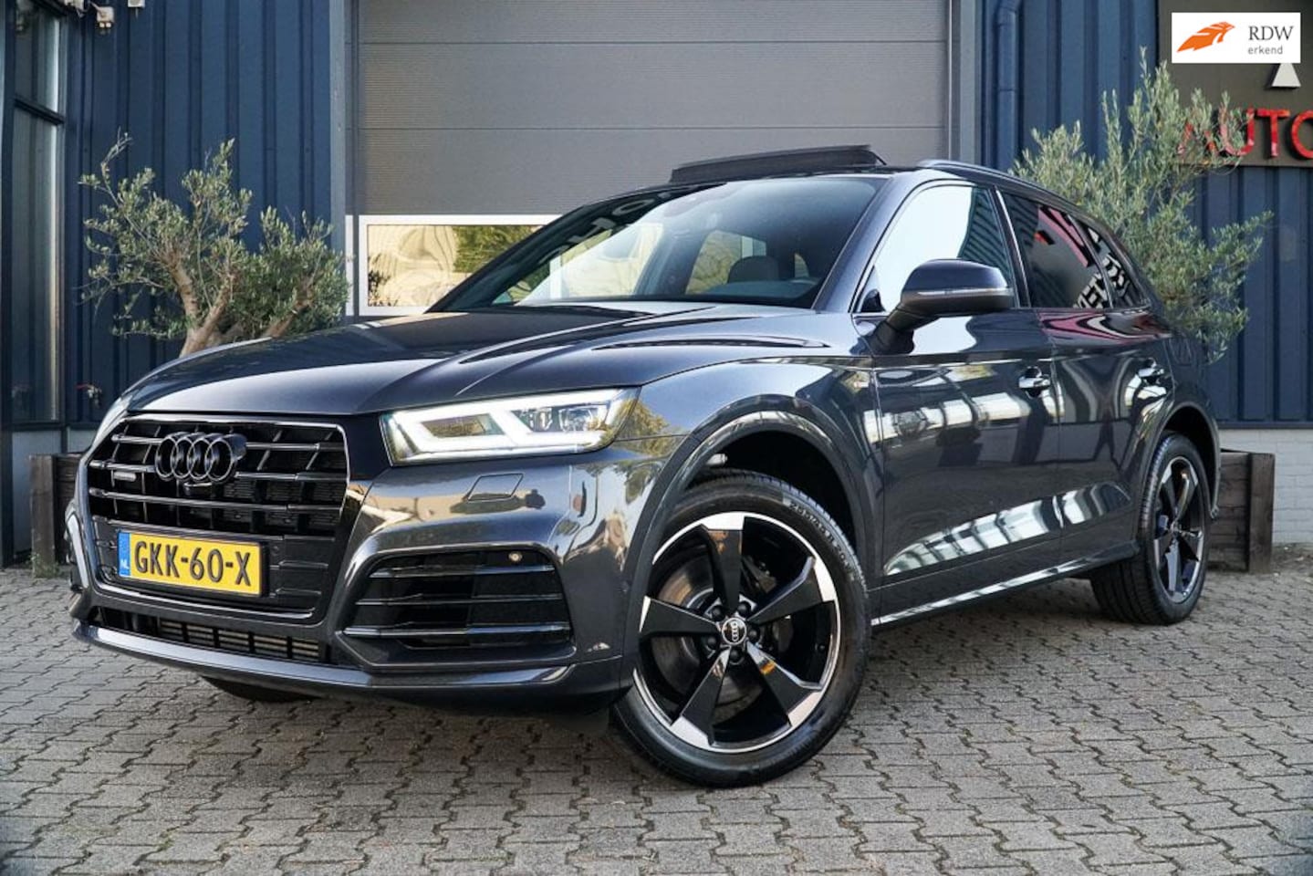 Audi Q5 - 55 TFSI e quattro Competition RS Zetels|360 view - AutoWereld.nl