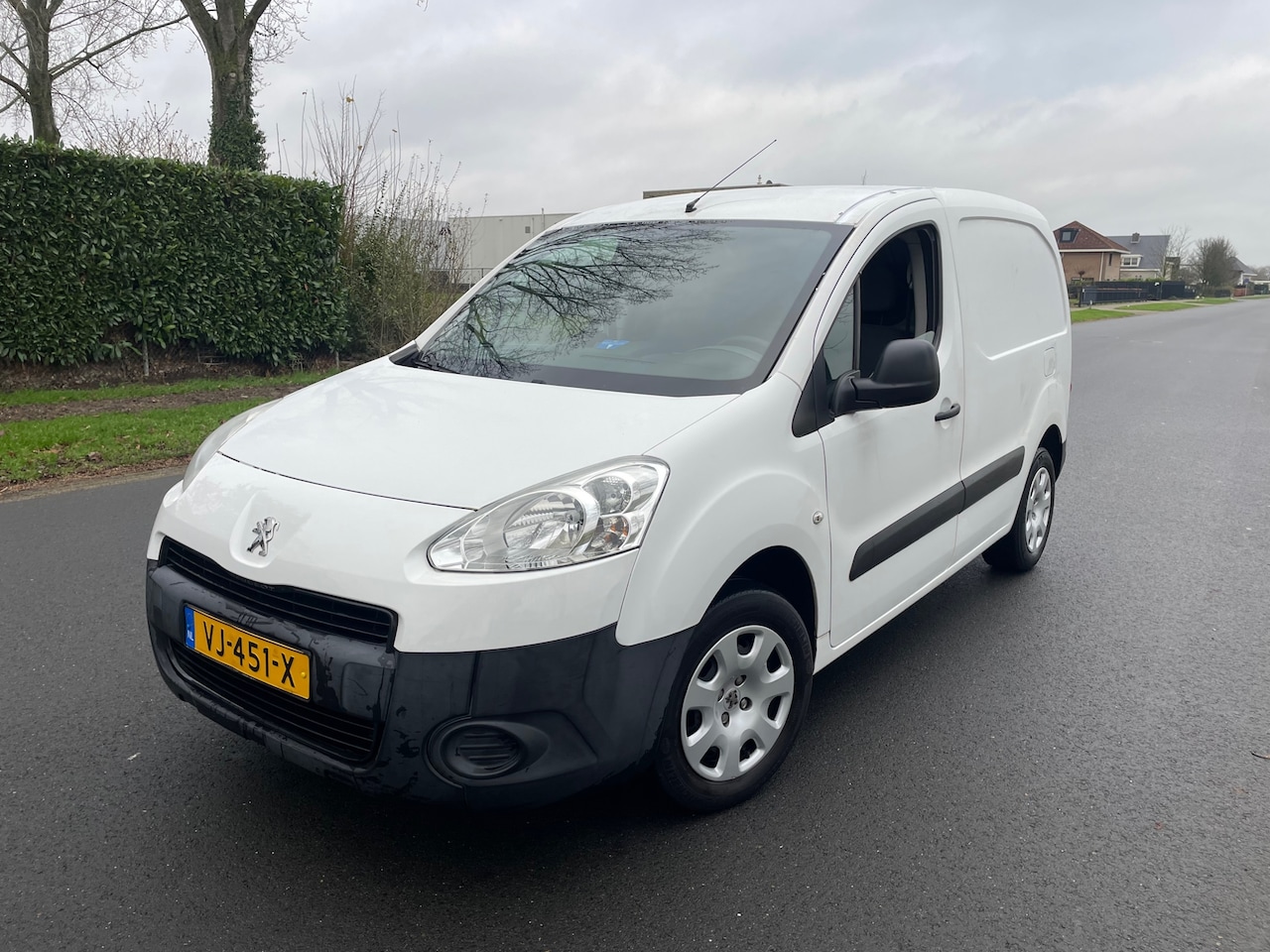 Peugeot Partner - 120 1.6 HDI L1 XR Profit + NAP/APK - AutoWereld.nl