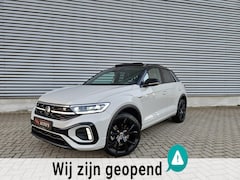 Volkswagen T-Roc - 1.5 TSI 3x R-Line Panodak Acc IQ Led Camera Beats Trekhaak Elektr kofferbak Dodehoeksensor