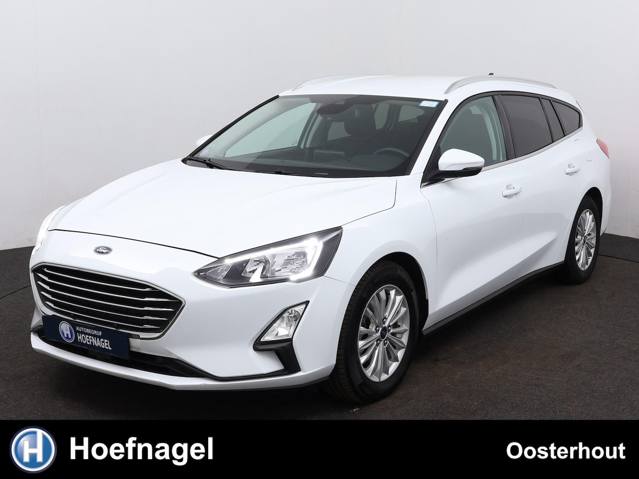 Ford Focus Wagon - 1.0 EcoBoost Titanium X Business Navigatie | Camera | Parkeersensoren | Cruise Control - AutoWereld.nl