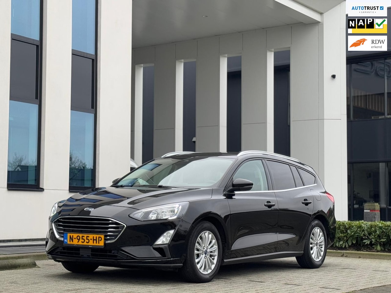 Ford Focus Wagon - 1.0 EcoBoost Hybrid Titanium X Business 1.0 EcoBoost 125 pk Hybrid Titanium X Business, afn.trekhaak, 1e eigenaar, digitaal cocpit - AutoWereld.nl