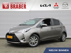 Toyota Yaris - 1.5 Hybrid Dynamic | Airco | Camera | 15" LM | Trekhaak fietsendrager | Weinig km | Apple