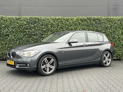 BMW 1-serie - 116i BUSINESS+ SPORT AUTOMAAT, AIRCO, NAVI, CRUISE, 17INCH, SPORTSTOELEN, PDC, NIEUW MODEL