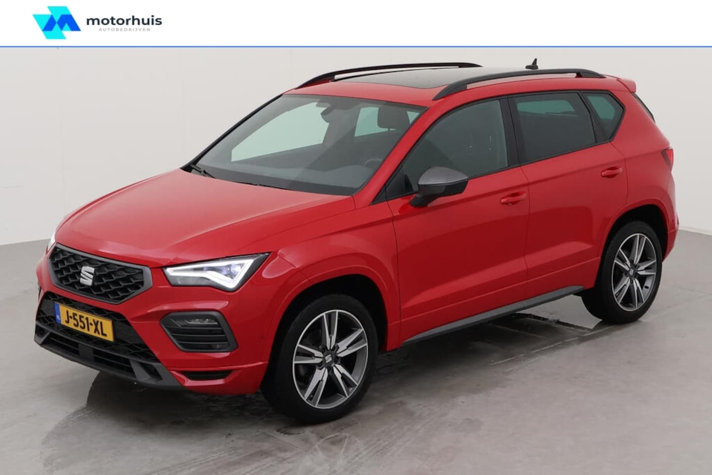 Seat Ateca - 1.5 EcoTSI 150PK DSG FR BUSINESS INTENS PANO VIRTUAL FULL LED CAMERA NAVI NAP - AutoWereld.nl