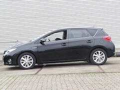 Toyota Auris - 1.8 Hybrid Lease+